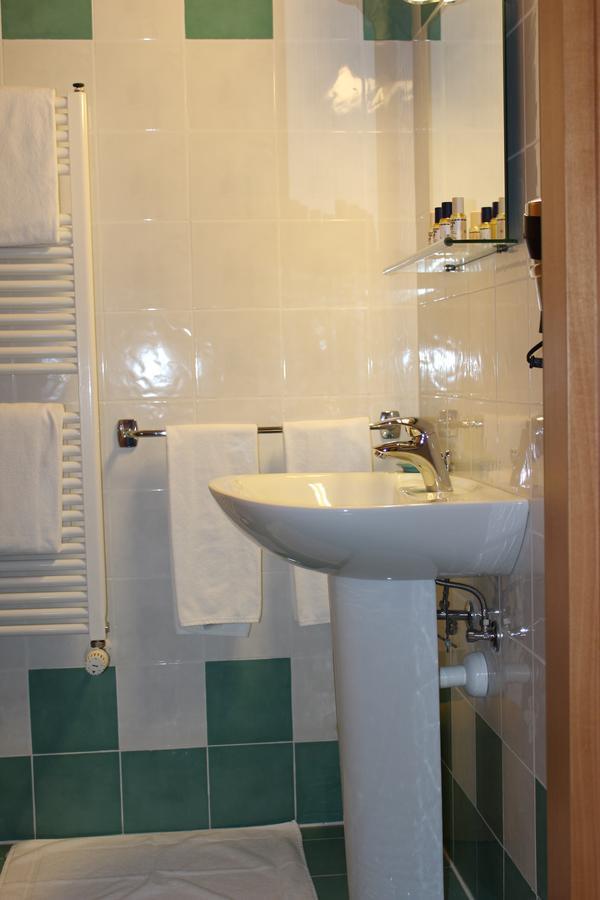 Hotel Caneo Fossalon Habitación foto